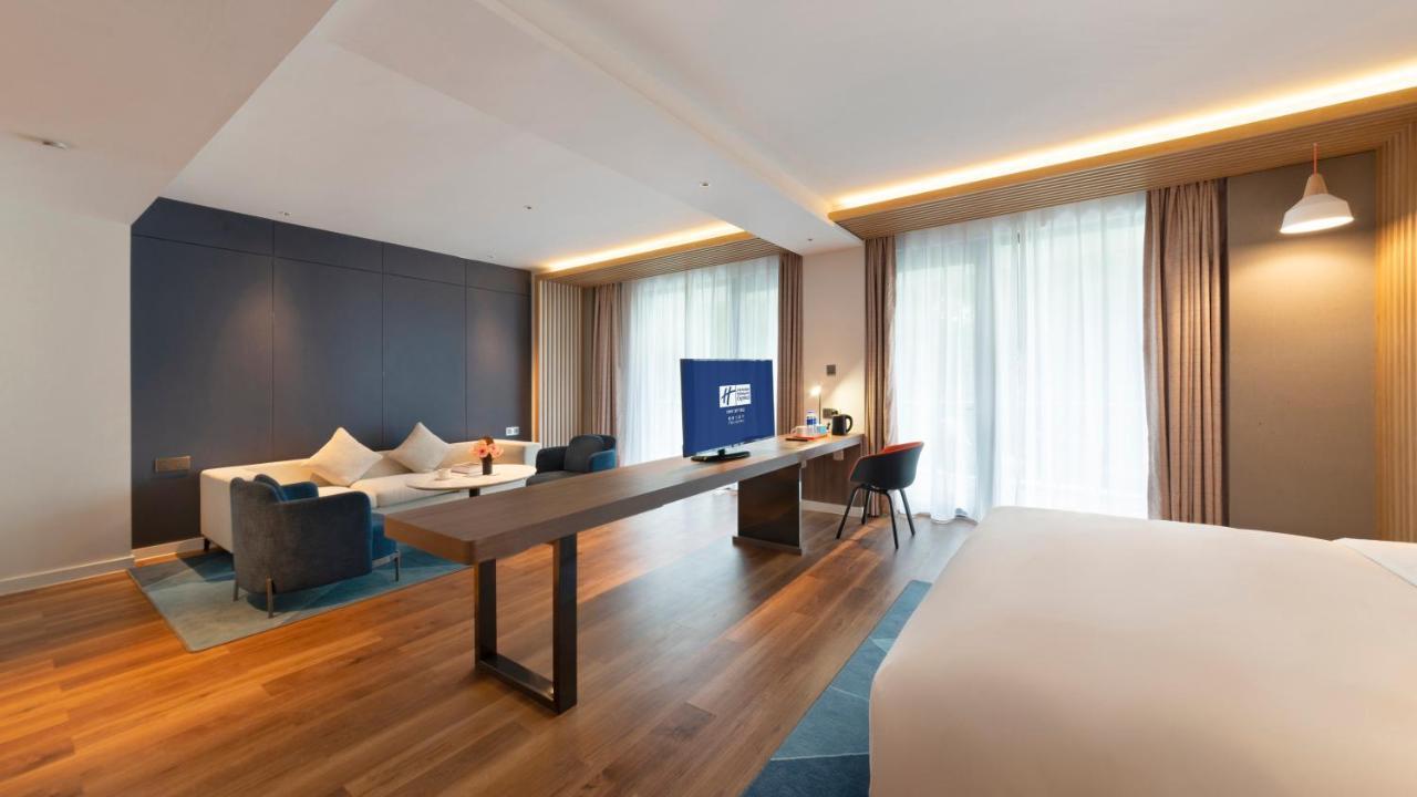 Holiday Inn Express Qiliping By Ihg Nga Mi Sơn Ngoại thất bức ảnh
